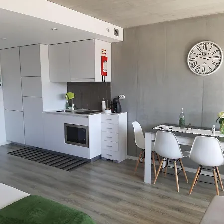 Love' In - Blanc * 아베이루