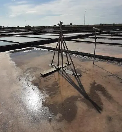 아파트 Love' In - Blanc 아베이루